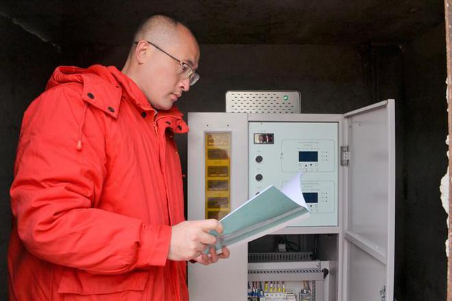 油田首个!大庆这个采油厂为地下管道加了“安全网”